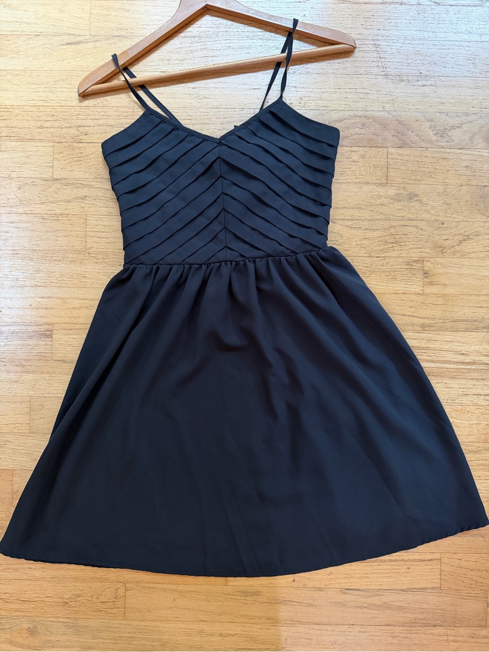 Ya Los Angeles Black Pleated Bodice Spaghetti Strap Mini Dress